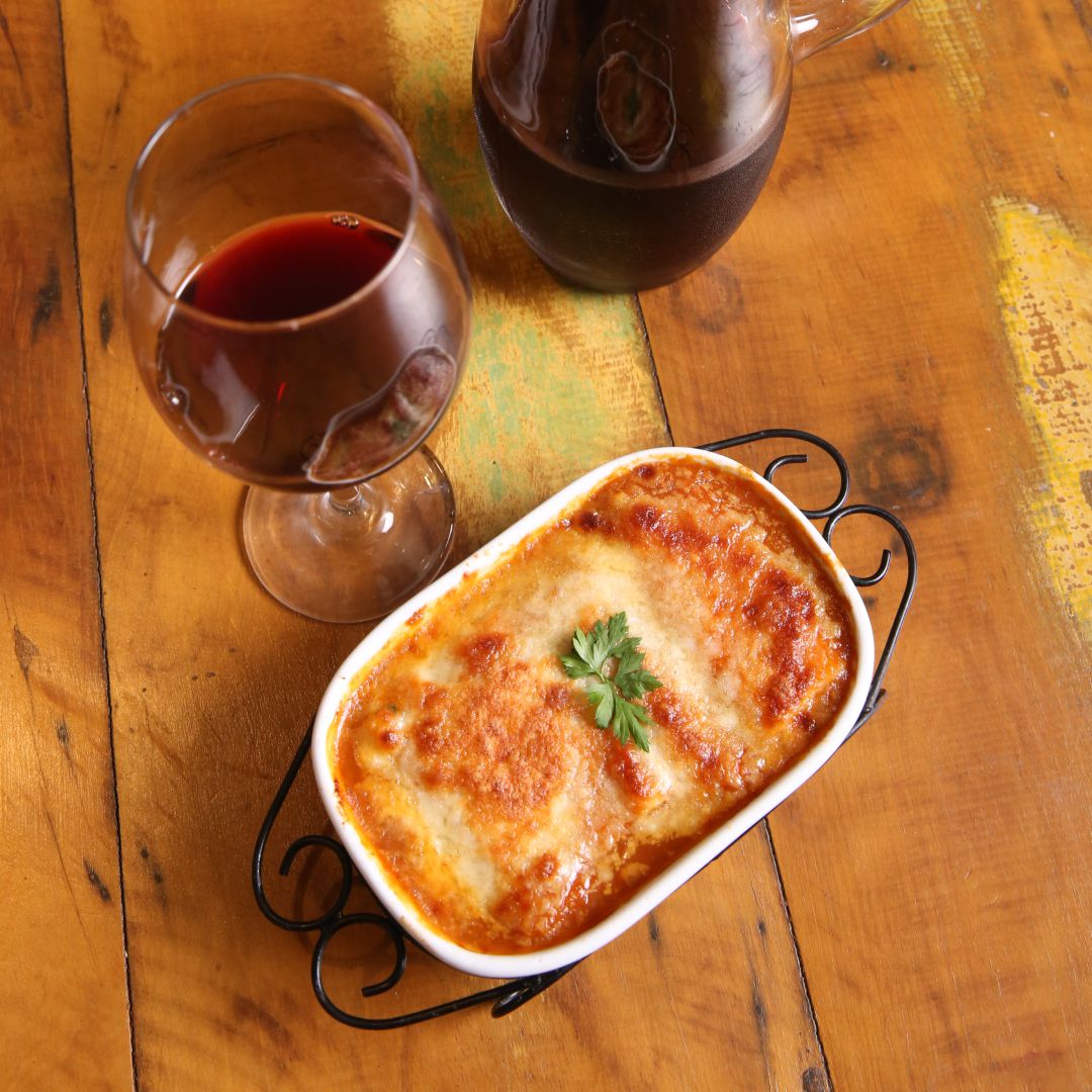 PESTO LASANHA A BOLONHESA