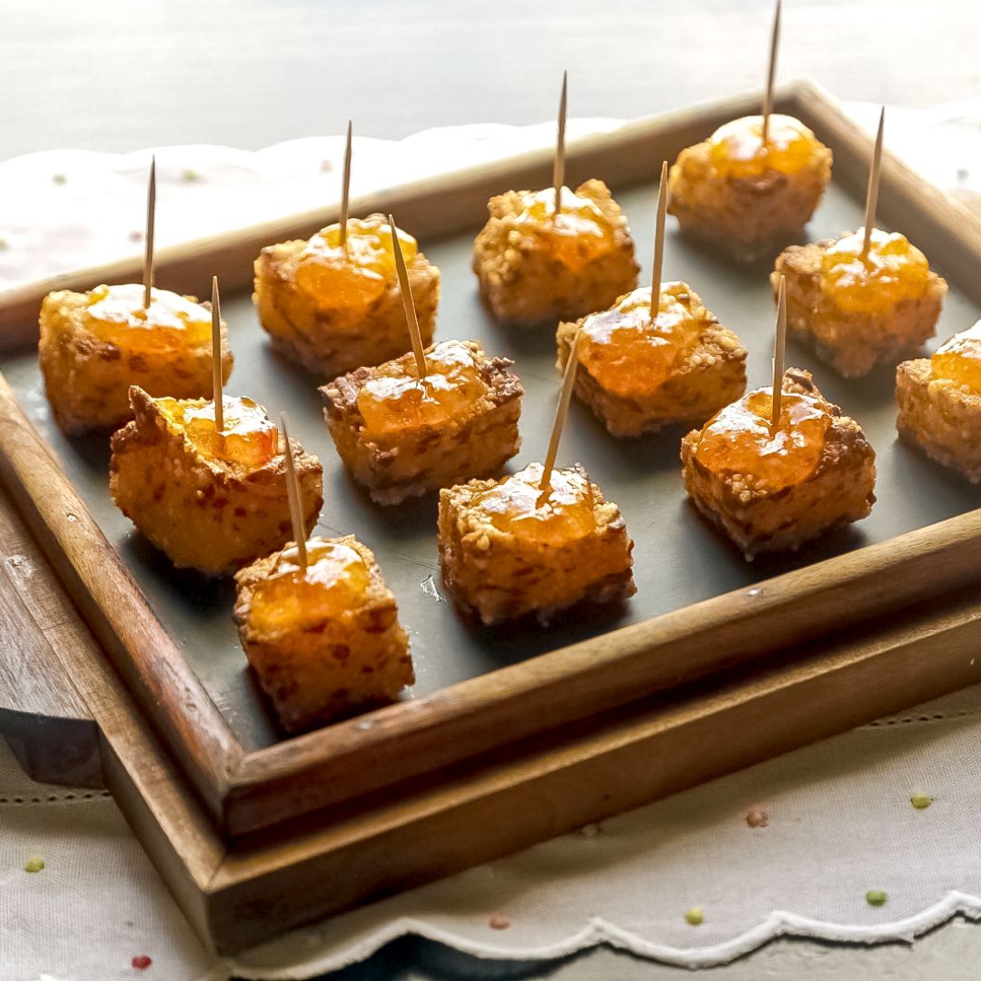 Dadinho de Tapioca com Geleia de Pimenta, Bistrô Maria do Dirceu., Piacatuba